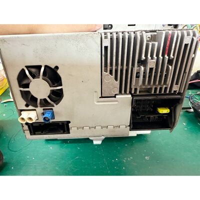 Radio Navigasi Mobil untuk Volkswagen Phaeton RNS810 Pemutar Stereo VW RNS 810 GPS Audio