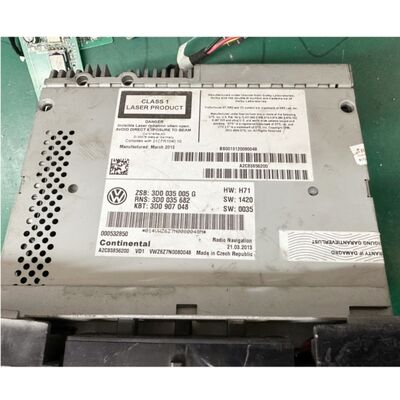 Radio Navigasi Mobil untuk Volkswagen Phaeton RNS810 Pemutar Stereo VW RNS 810 GPS Audio